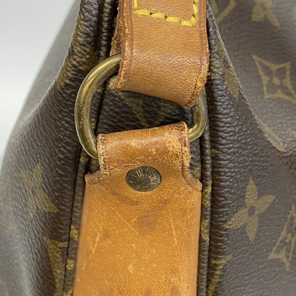 LOUIS VUITTON Authentic Brown Monogram Shoulder Bag - Picture 12 of 16